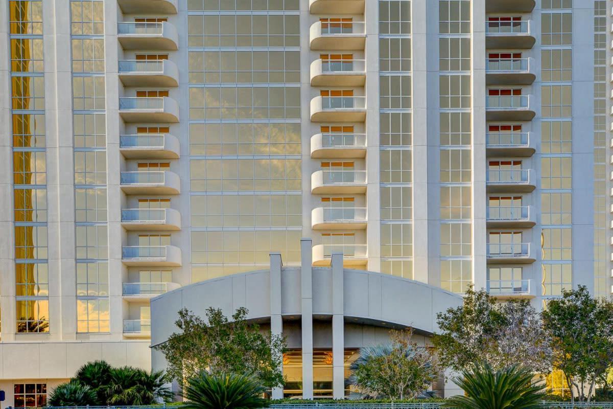 Mgm Signature-27-805 F1 Track & Strip View Balcony لاس فيغاس المظهر الخارجي الصورة